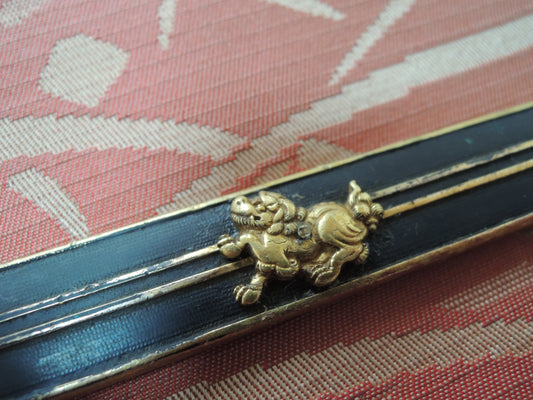 Antique Kozuka Japan Samurai katana Edo period Lion Shishi no zu