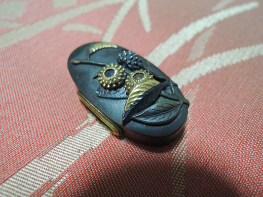 Antique Fuchikashira Japan Samurai katana Edo period Acorn