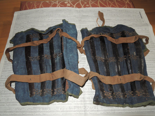 Antique Edo period Sino Suneate leggings Yoroi Samurai